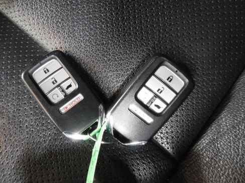 Used 2023 Honda Passport EX-L image 34