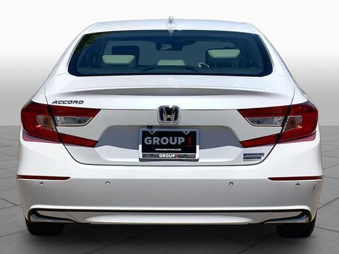 Used 2021 Honda Accord Touring image 5