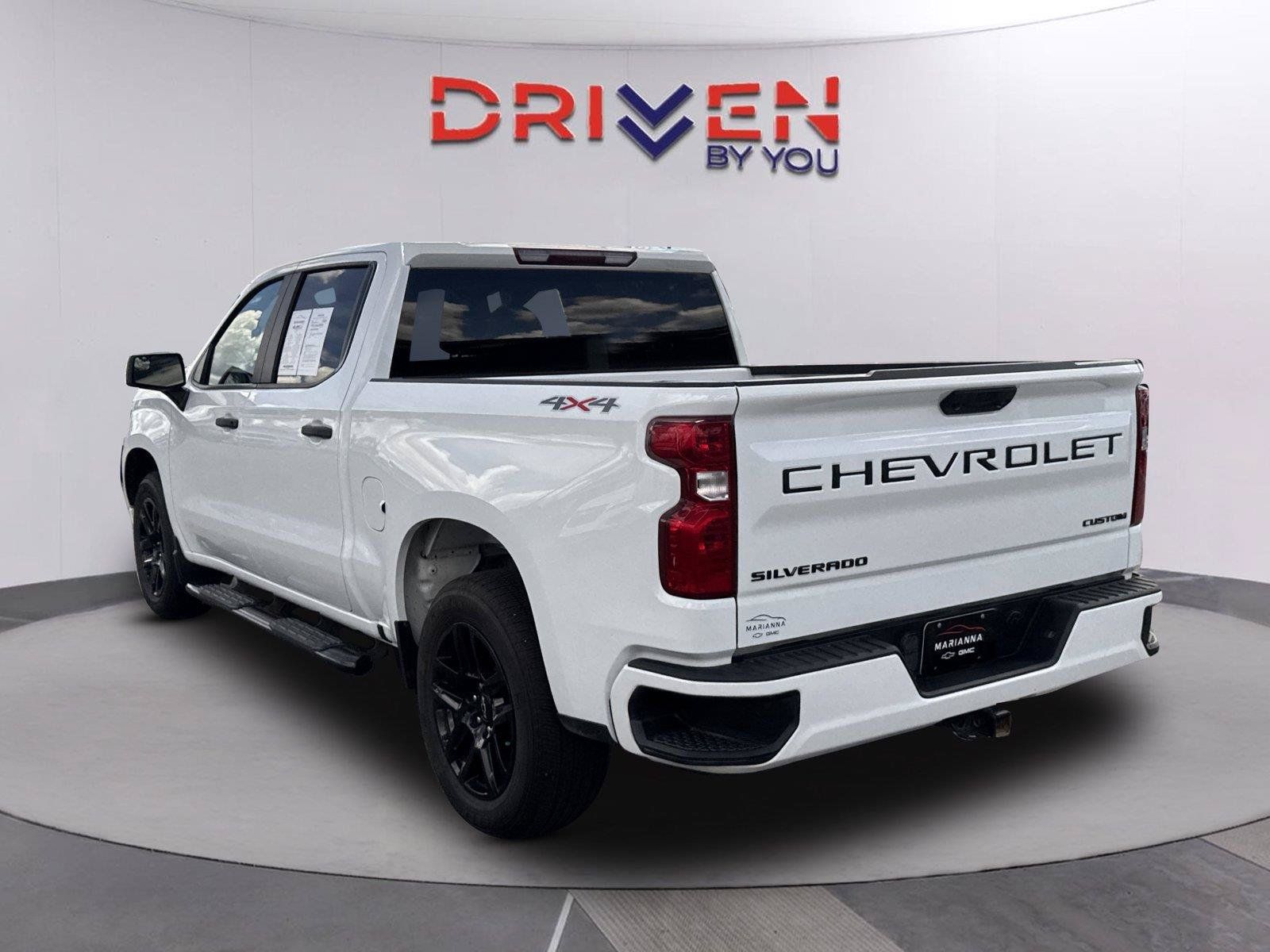 Used 2022 Chevrolet Silverado 1500 Custom w/ LPO, Dark Essentials Package AWD/4WD image 6