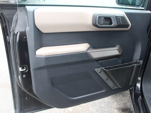Used 2023 Ford Bronco Wildtrak AWD/4WD image 19