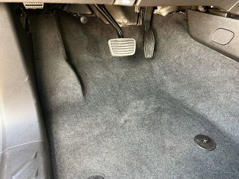 New 2026 GMC Canyon Elevation w/ Convenience Package image 14