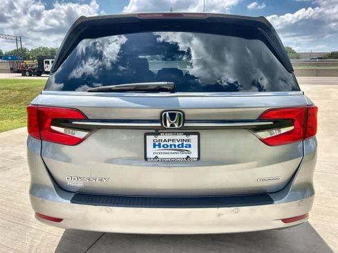 Used 2023 Honda Odyssey Touring image 6