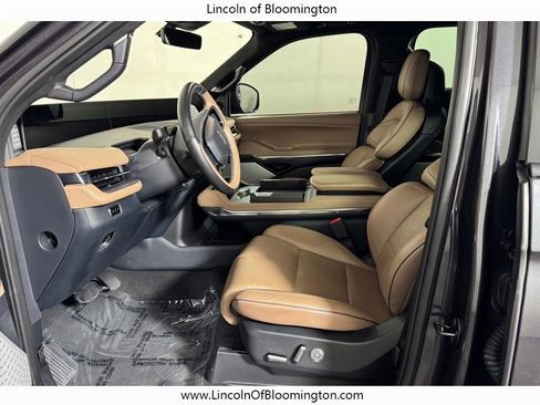 Used 2025 Lincoln Navigator Black Label AWD/4WD image 29