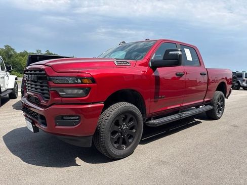 Used 2026 RAM 2500 Big Horn AWD/4WD image 8