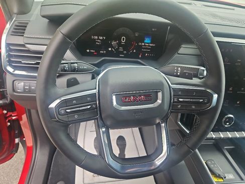 New 2026 GMC Acadia Elevation w/ Elevation Premium Package AWD/4WD image 12
