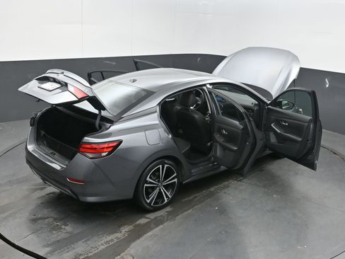 Used 2022 Nissan Sentra SR w/ Trunk Package image 46