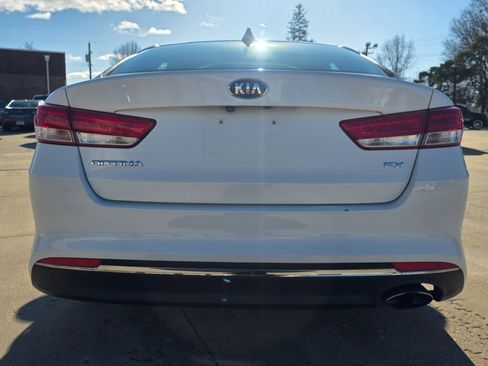 Used 2016 Kia Optima EX image 16