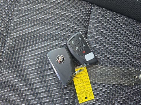 Used 2023 Buick Envision Preferred image 35