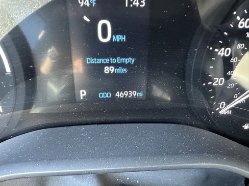 Certified 2024 Toyota Sienna XLE image 11