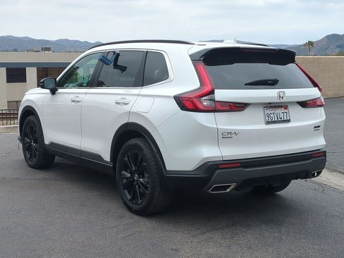 Certified 2023 Honda CR-V Sport Touring image 8