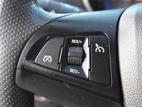 Used 2016 Chevrolet Cruze LT image 25