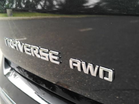 Certified 2022 Chevrolet Traverse Premier AWD/4WD image 36