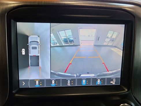 Used 2019 GMC Sierra 1500 Denali w/ Technology Package AWD/4WD image 25