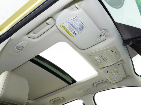 Used 2014 Ford Escape Titanium FWD image 18