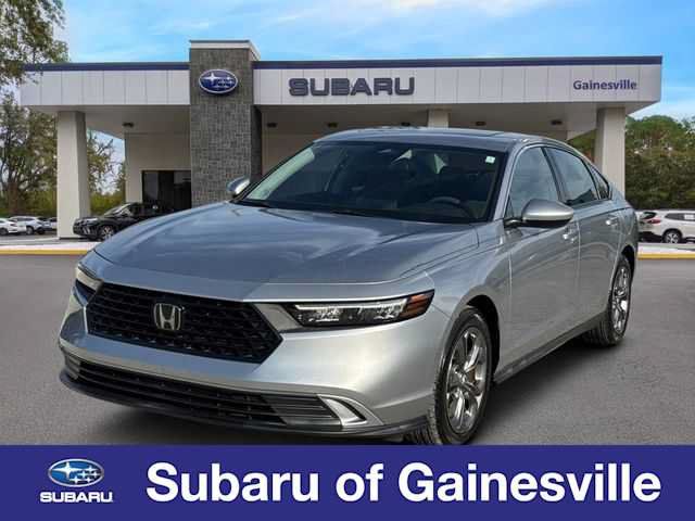 Used 2023 Honda Accord EX image 1