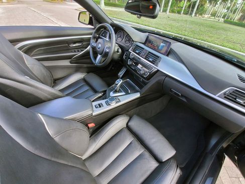 Used 2019 BMW 430i Convertible w/ M Sport Package RWD image 33