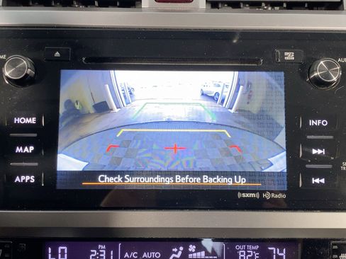 Used 2017 Subaru Outback 2.5i Premium image 25