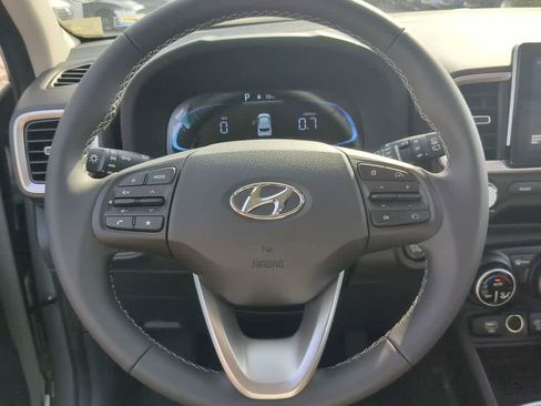 New 2026 Hyundai Venue SEL FWD image 24