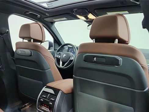 Used 2026 BMW X5 sDrive40i image 26
