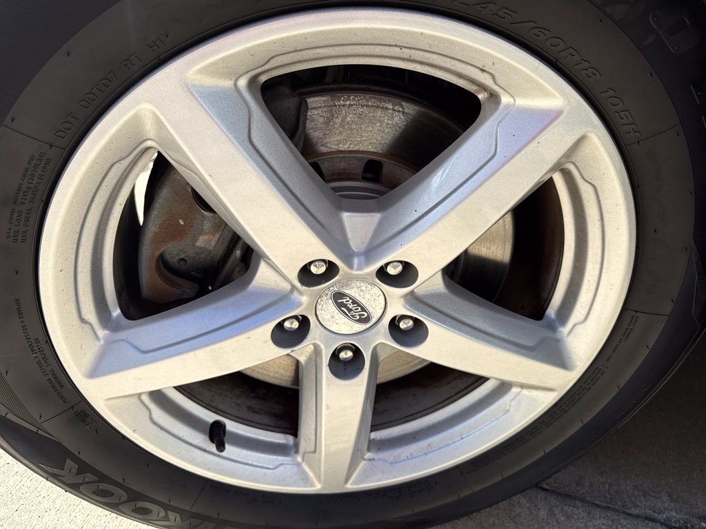 Used 2018 Ford Explorer XLT FWD image 35