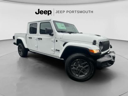 New 2026 Jeep Gladiator Sport