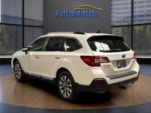 Used 2019 Subaru Outback 3.6R Touring w/ Popular Package #3A AWD/4WD image 8