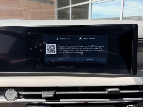 Used 2025 Hyundai Tucson Limited FWD image 23