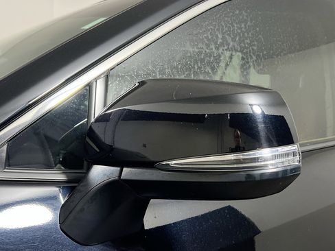 Used 2023 Toyota RAV4 XLE Premium image 12