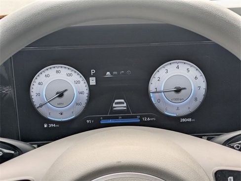 Used 2024 Hyundai Elantra SEL image 19