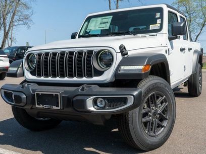 New 2026 Jeep Gladiator Sport