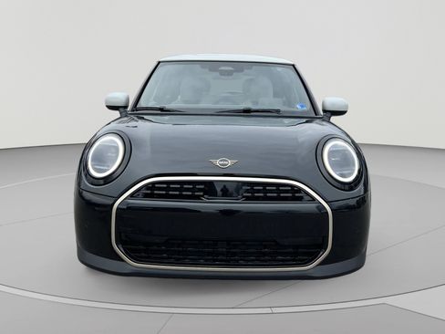 New 2026 MINI Cooper 2-Door Hardtop FWD image 8