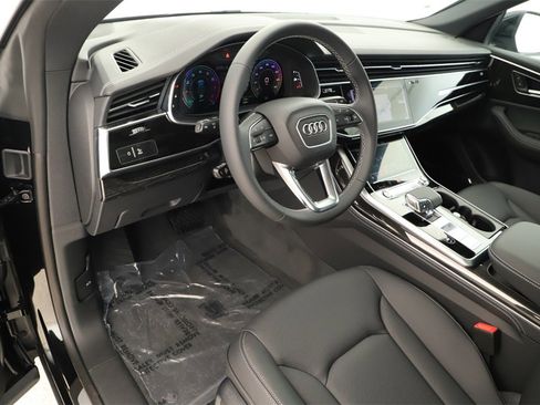 New 2025 Audi Q8 Premium Plus image 15