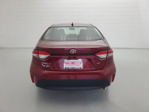 Used 2025 Toyota Corolla LE FWD image 6