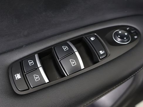 Used 2020 INFINITI QX50 Essential w/ Edition 30 Package FWD image 40