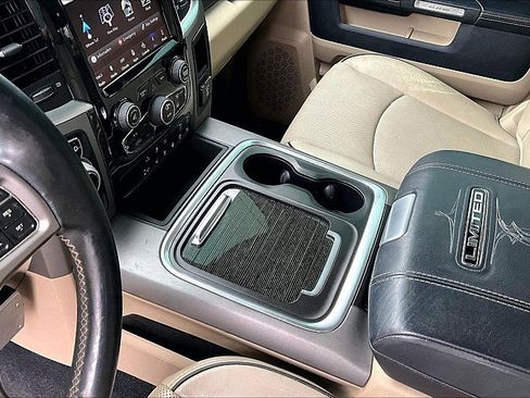Used 2018 RAM 1500 Limited image 14