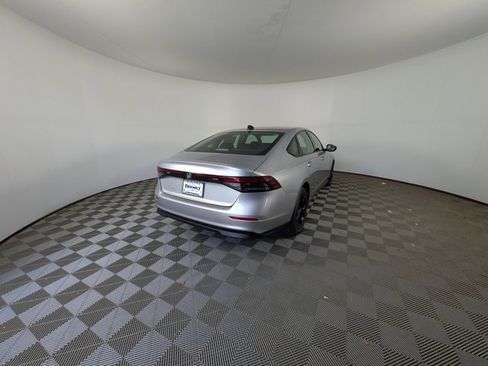 New 2025 Honda Accord SE image 3