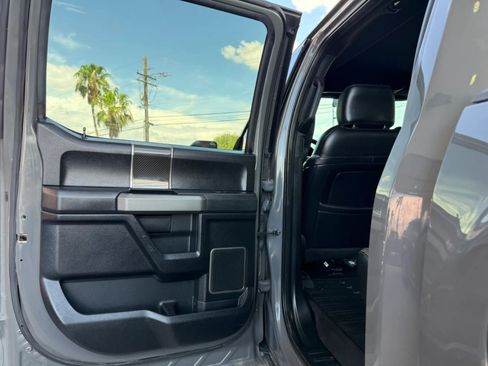 Used 2018 Ford F150 Raptor w/ Equipment Group 802A Luxury AWD/4WD image 32