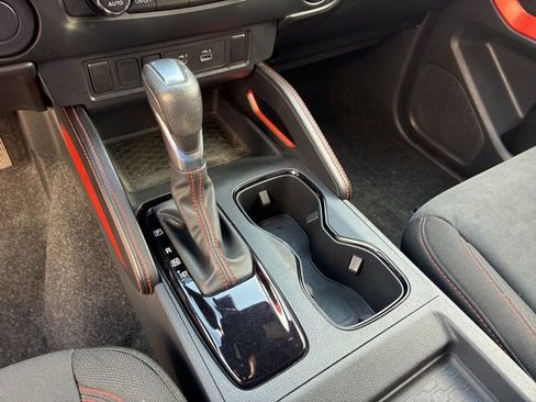 Used 2022 Nissan Frontier Pro-X w/ Technology Package image 25