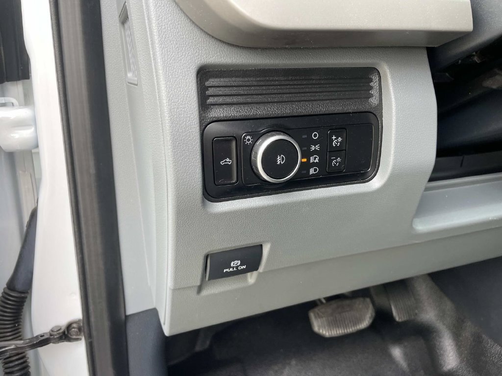 Used 2023 Ford F350 XL w/ 360-Degree Camera Package AWD/4WD image 41