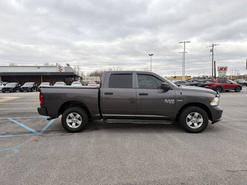 Used 2019 RAM 1500 Express image 2