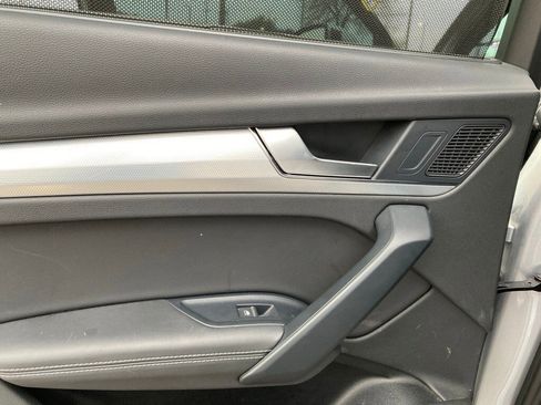 Used 2024 Audi Q5 2.0T Premium Plus w/ Premium Plus Package image 12