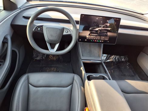 Used 2025 Tesla Model 3 Long Range RWD image 2