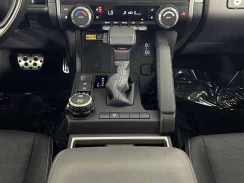 Used 2025 Toyota 4Runner TRD Sport Premium AWD/4WD image 18