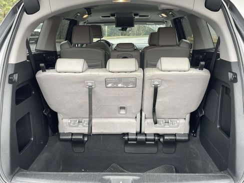 Used 2022 Honda Odyssey Elite image 11