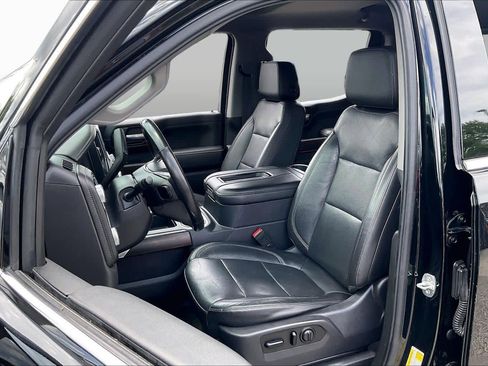 Used 2020 GMC Sierra 1500 SLT RWD image 8