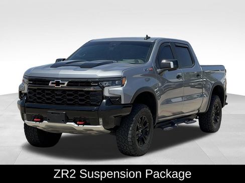 Used 2023 Chevrolet Silverado 1500 ZR2 w/ Technology Package AWD/4WD image 5