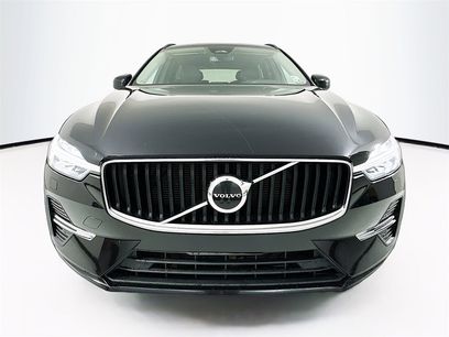 Used 2023 Volvo XC60 B5 Core w/ Climate Package