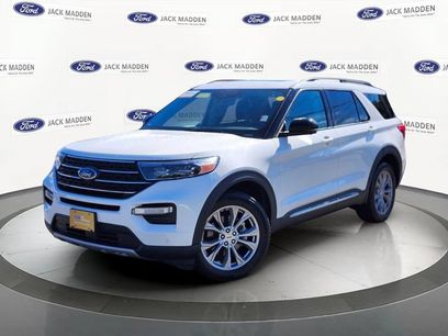 Certified 2022 Ford Explorer XLT w/ Equipment Group 202A