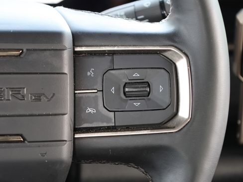 Used 2024 GMC Hummer EV 2X AWD/4WD image 20