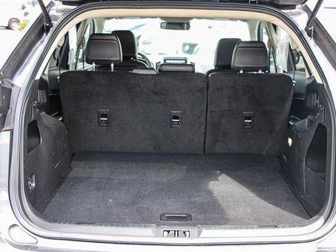 Used 2023 Ford Edge SEL image 25